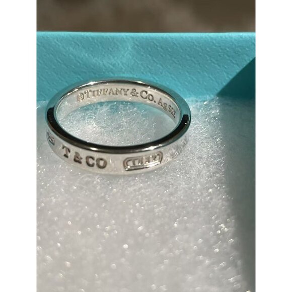 Tiffany & Co. Sterling Silver & 18k Gold Two-Tone 1837 Ring With Original Box - Picture 7 of 8